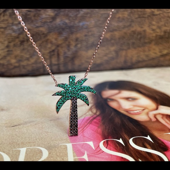 Palm tree pendant necklace tropical jewelry - Picture 2 of 8
